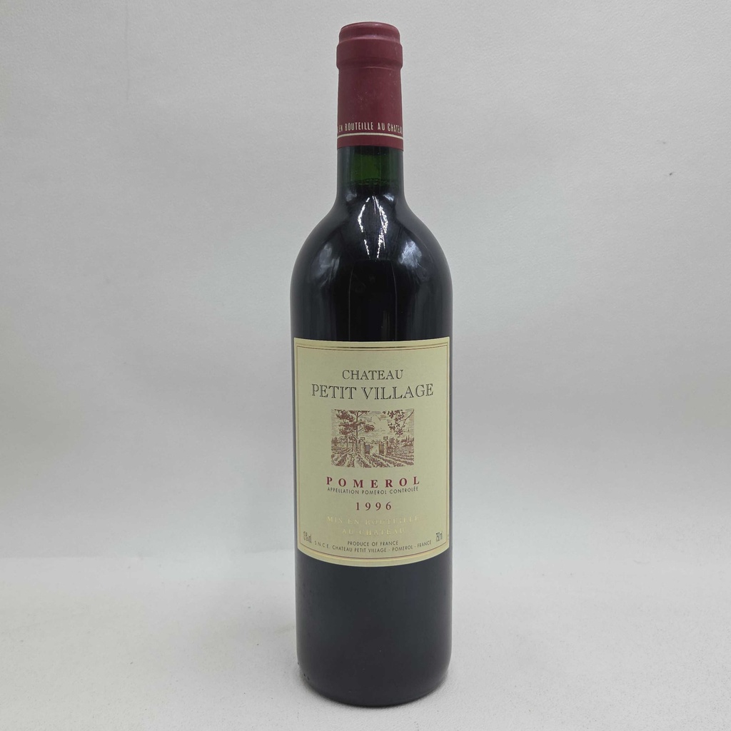 Château Petit Village Caisse Bois 12 x 75cl 1996 900cl