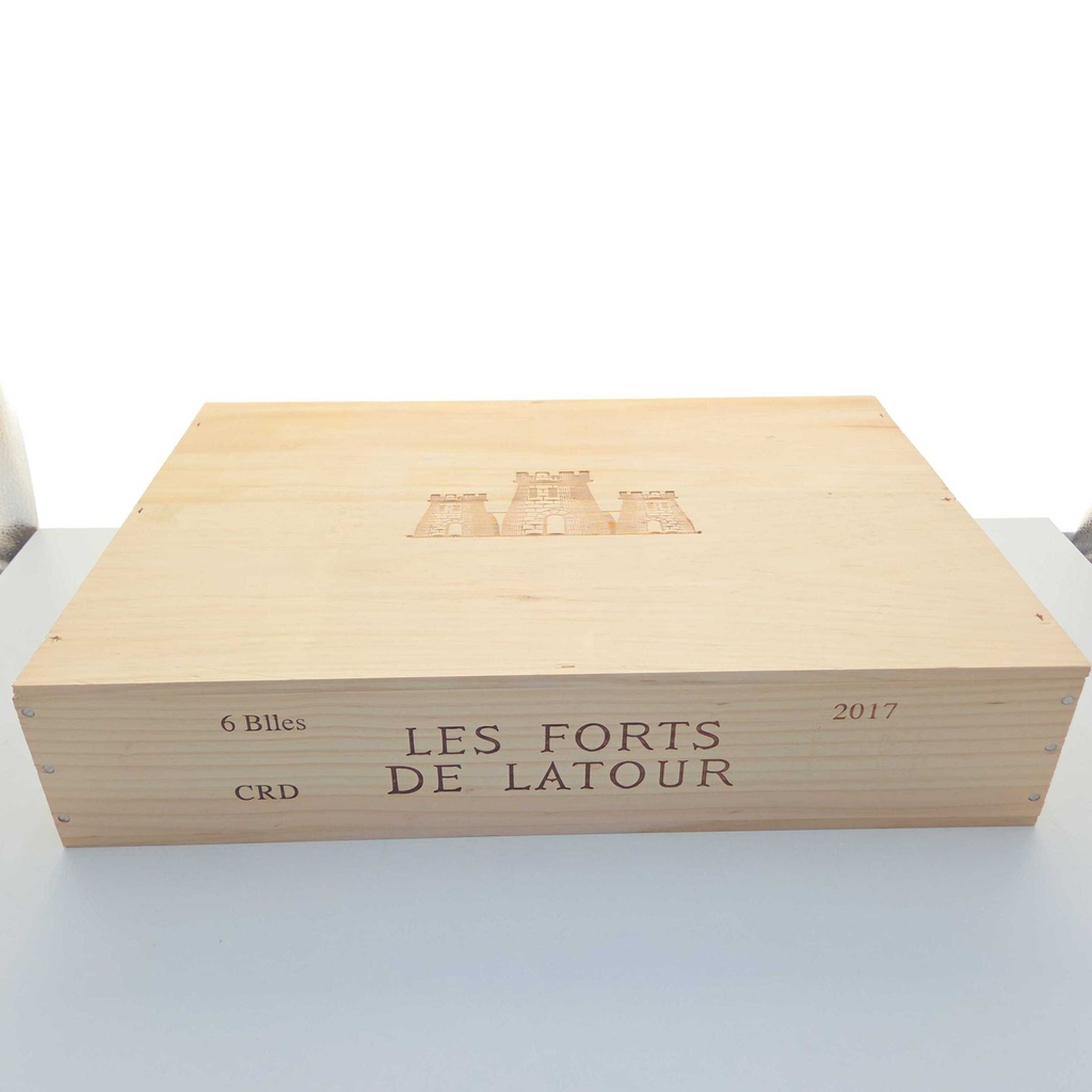 Forts de Latour Caisse Bois 6 x 75cl 2017 450cl